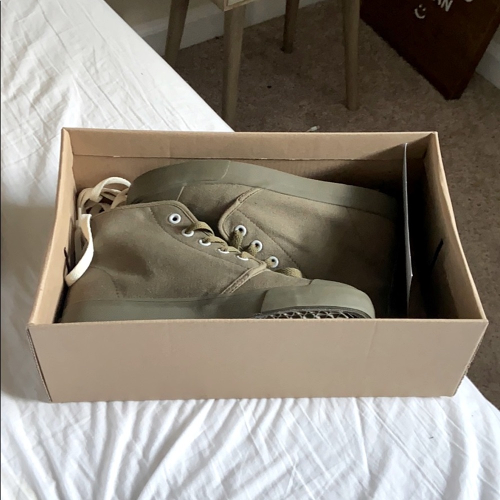 Bangs shoes high tops